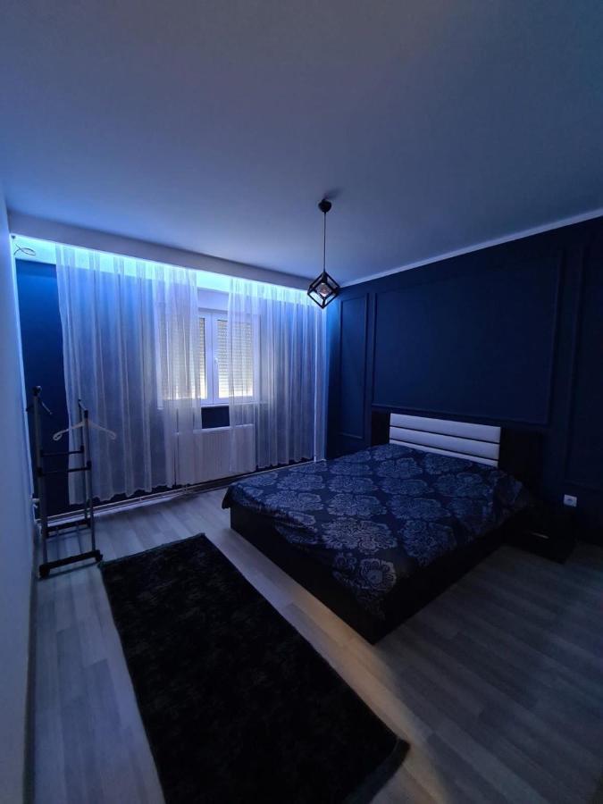Prishtina Escape Apartments Пристина Екстериор снимка