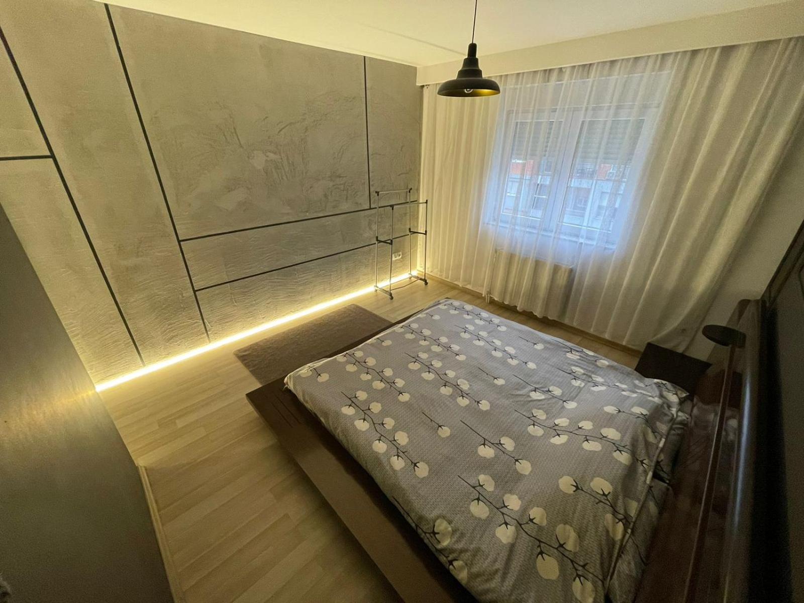 Prishtina Escape Apartments Пристина Екстериор снимка